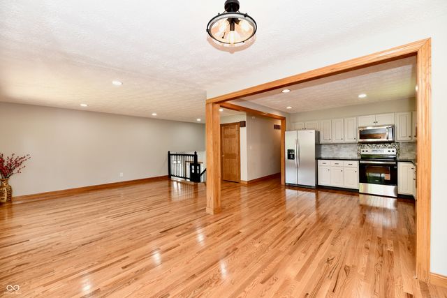 50 Idleway, Greenwood, IN 46142