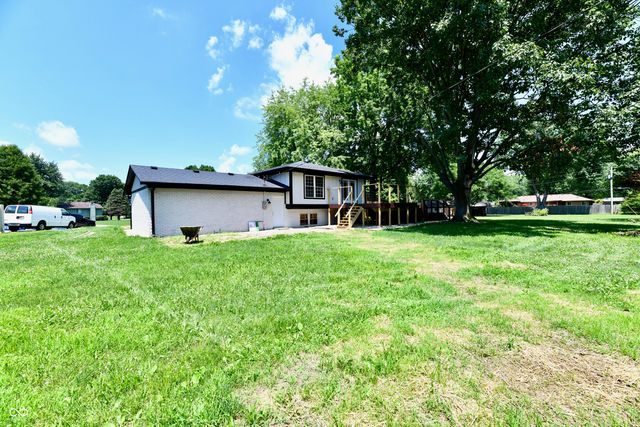 50 Idleway, Greenwood, IN 46142