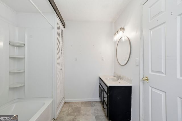 97 South Pine Street, Trion, GA 30753