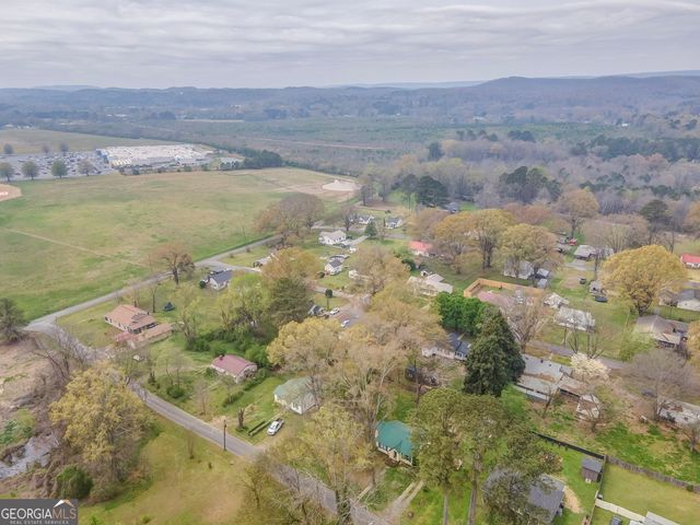 97 South Pine Street, Trion, GA 30753