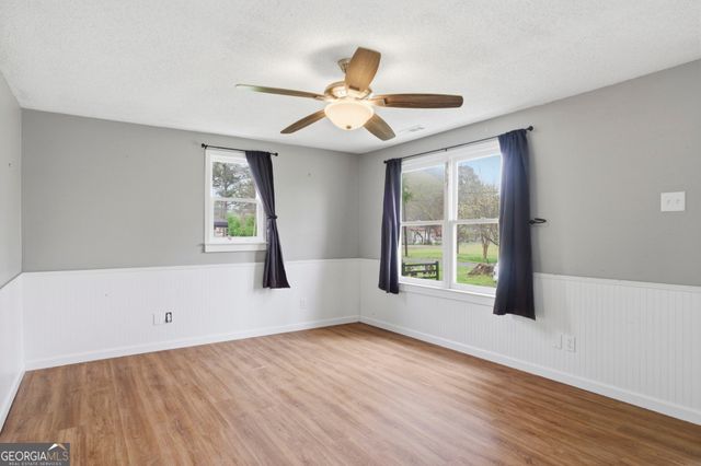 97 South Pine Street, Trion, GA 30753