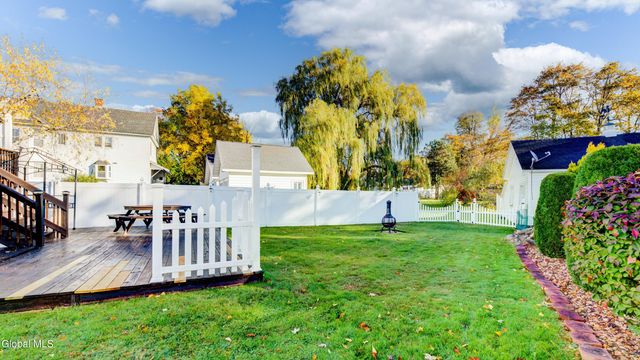 19 Rockton Street, Amsterdam, NY 12010