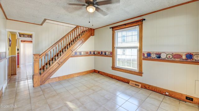 19 Rockton Street, Amsterdam, NY 12010