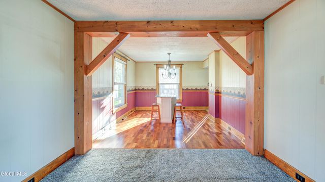 19 Rockton Street, Amsterdam, NY 12010