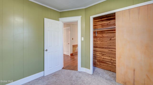 19 Rockton Street, Amsterdam, NY 12010