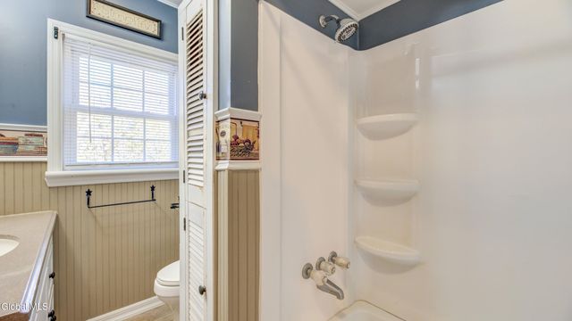 19 Rockton Street, Amsterdam, NY 12010