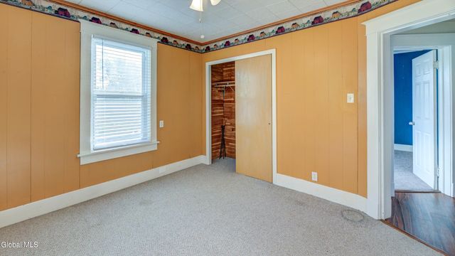 19 Rockton Street, Amsterdam, NY 12010