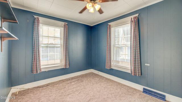 19 Rockton Street, Amsterdam, NY 12010