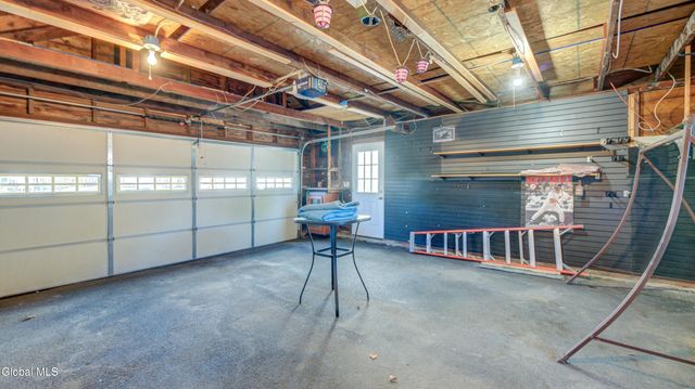 19 Rockton Street, Amsterdam, NY 12010