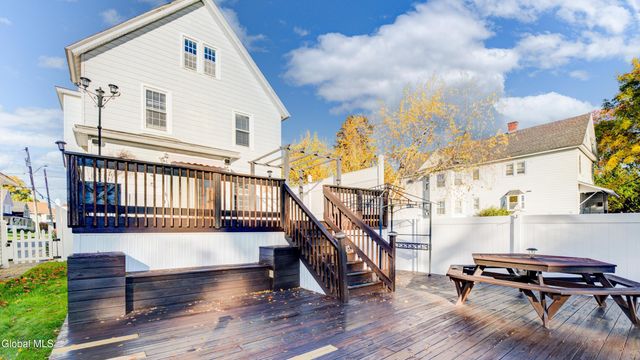 19 Rockton Street, Amsterdam, NY 12010