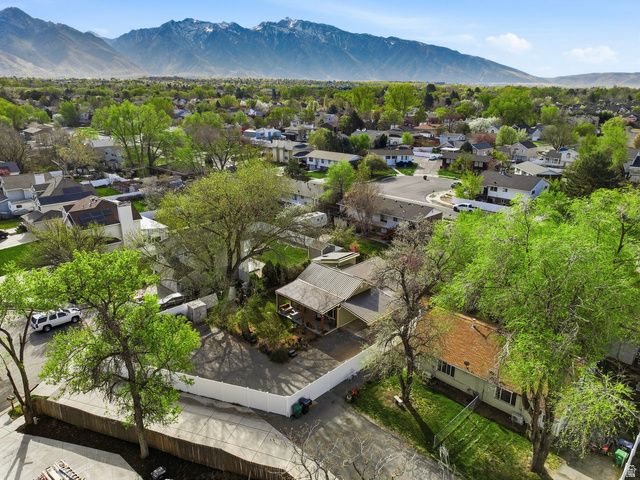 360 E SANDY PARK CIR, Midvale, UT 84047