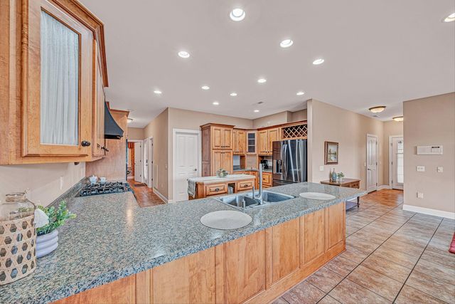 375 Chestnut Creek DR, Hardy, VA 24101