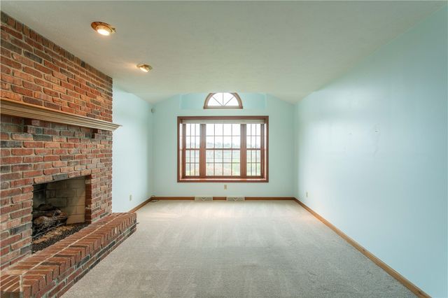 128 Moffett Run Road, Center Twp, PA 15001