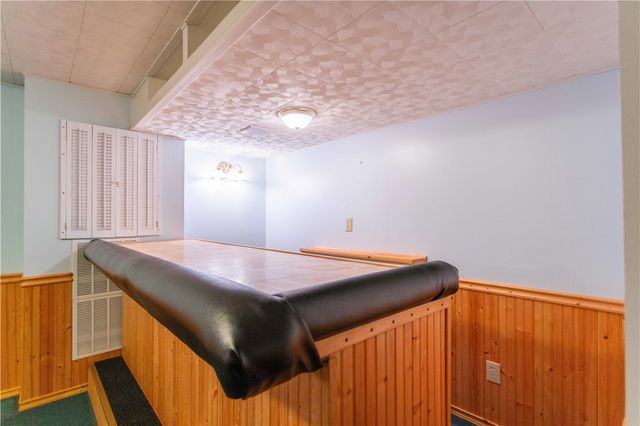128 Moffett Run Road, Center Twp, PA 15001