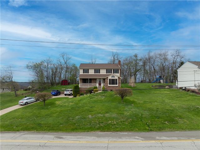 128 Moffett Run Road, Center Twp, PA 15001
