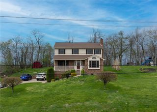 128 Moffett Run Road, Center Twp, PA 15001
