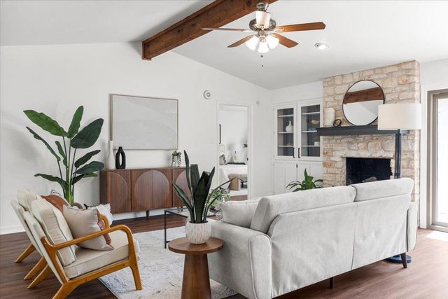 5104 Trail West DR, Austin, TX 78735