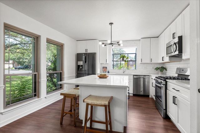 5104 Trail West DR, Austin, TX 78735