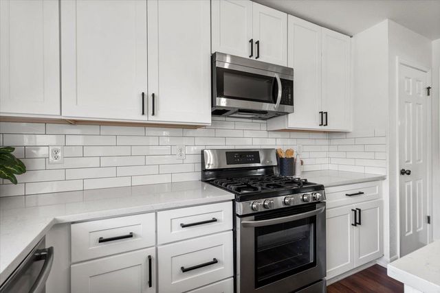 5104 Trail West DR, Austin, TX 78735