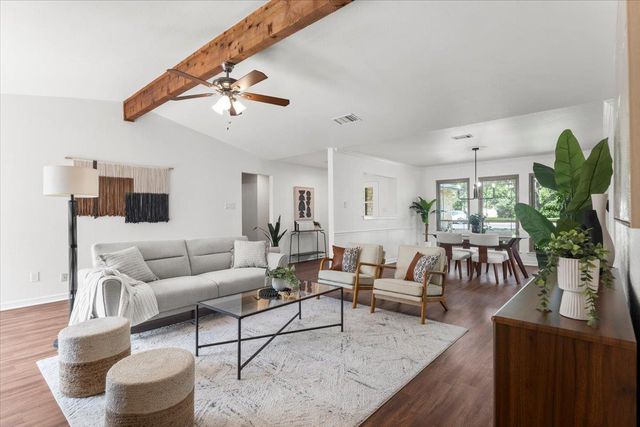 5104 Trail West DR, Austin, TX 78735