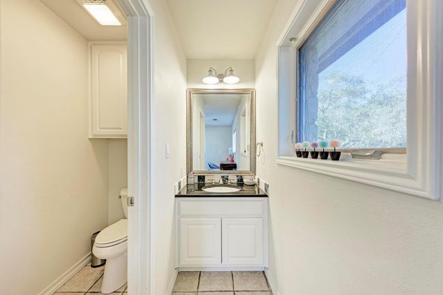 330 Juniper TRL, Kingsland, TX 78639