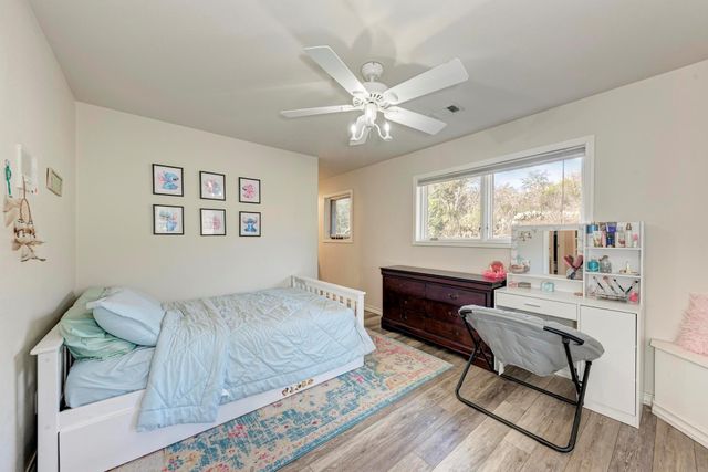 330 Juniper TRL, Kingsland, TX 78639