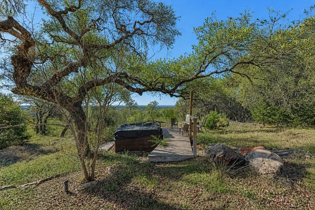 330 Juniper TRL, Kingsland, TX 78639