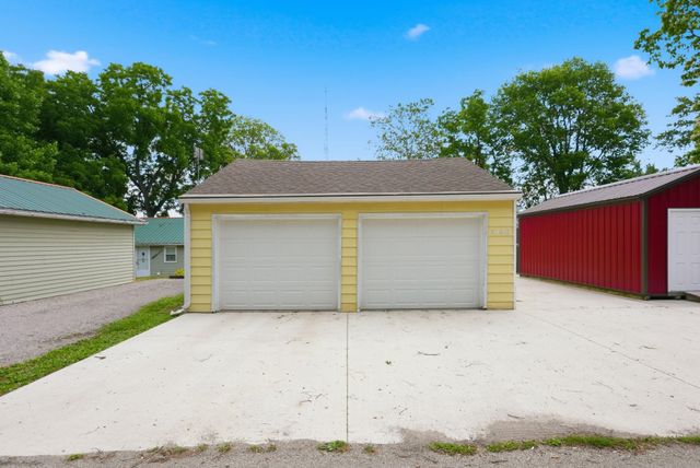 3190 S 390 W Golden Lake, Pleasant Lake, IN 46779