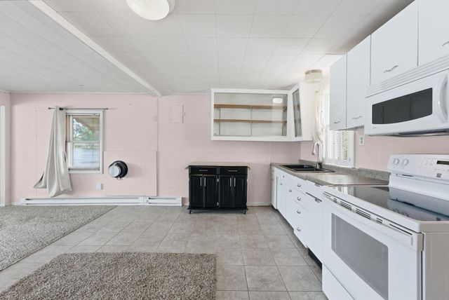 3190 S 390 W Golden Lake, Pleasant Lake, IN 46779