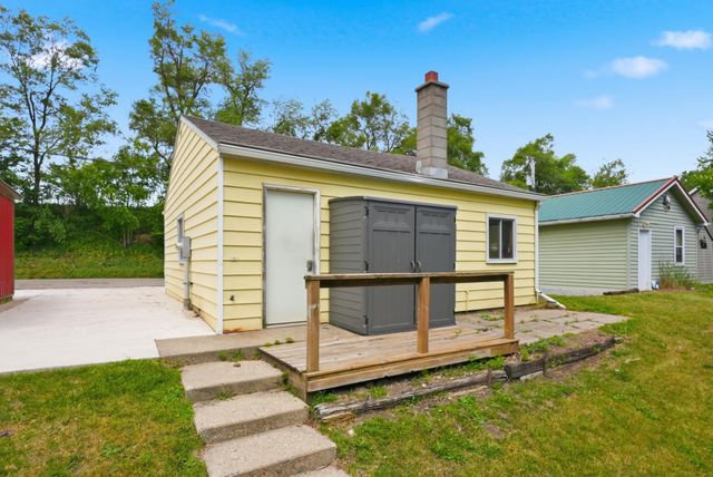 3190 S 390 W Golden Lake, Pleasant Lake, IN 46779