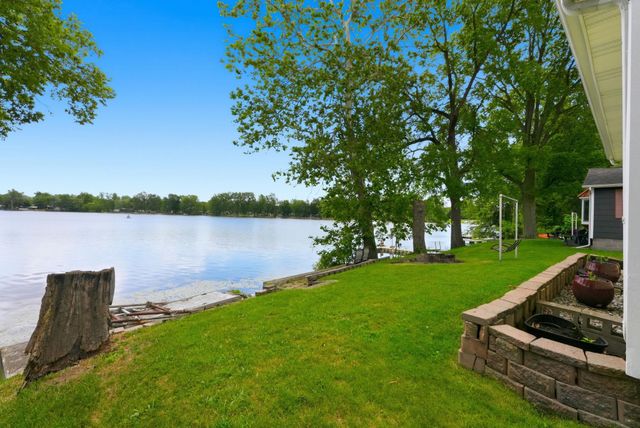 3190 S 390 W Golden Lake, Pleasant Lake, IN 46779