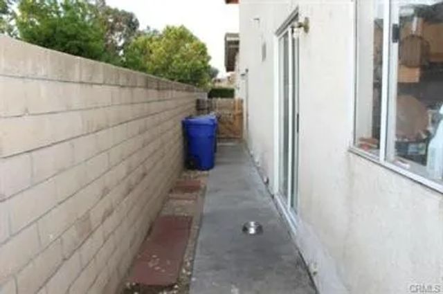 742 S Marcella, Rialto, CA 92376