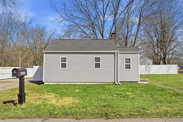 2335 Holmes Road, Ypsilanti, MI 48198