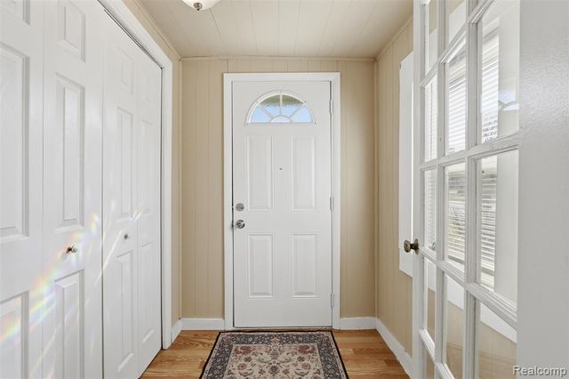 2335 Holmes Road, Ypsilanti, MI 48198