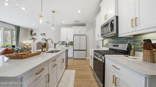 14150 BACKBARRIER Road, Jacksonville, FL 32224