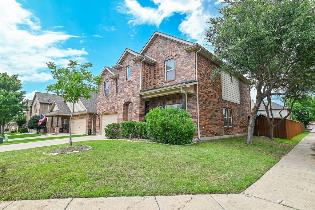Image 1 of property listing at 12525 Fair Lane, Frisco, TX 75036