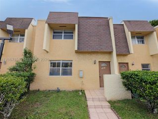 5664 Blueberry Ct 15, Lauderhill, FL 33313