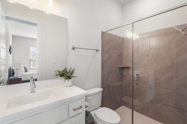 299 Peakside CIR, Dripping Springs, TX 78620