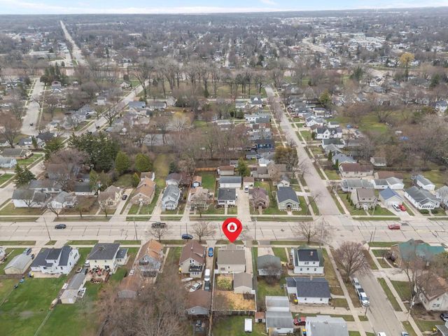 438 S BAIRD STREET, Green Bay, WI 54301