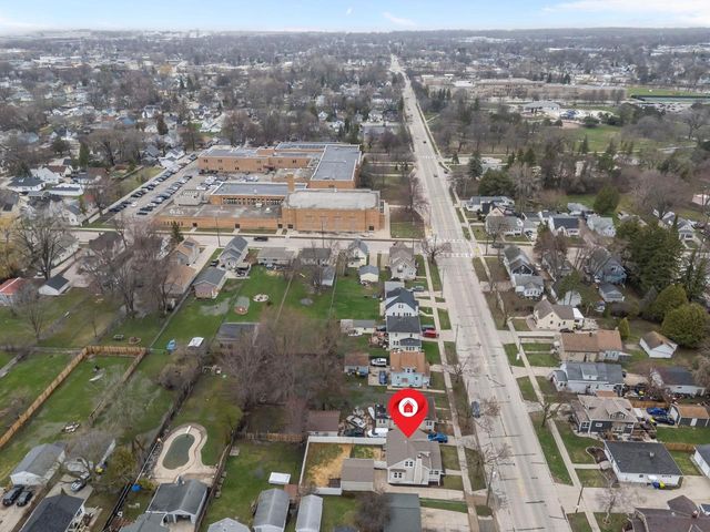 438 S BAIRD STREET, Green Bay, WI 54301