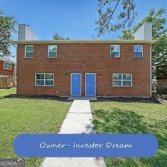 1249 Pinedale Circle NW, Conyers, GA 30012