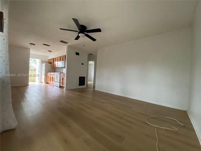 6132 SW 39th St R, Miramar, FL 33023