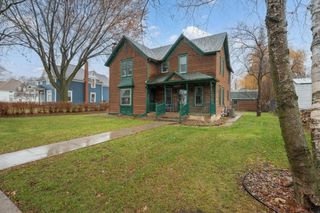 210 1st Street SE, Hayfield, MN 55940