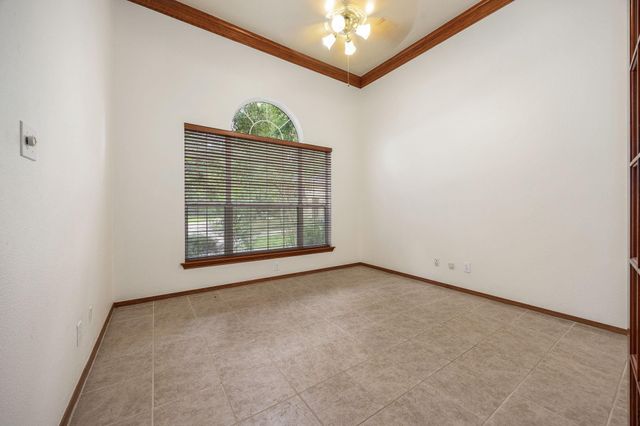71 Pinepath Place, The Woodlands, TX 77381