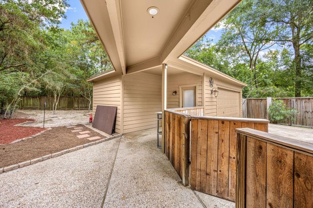 71 Pinepath Place, The Woodlands, TX 77381