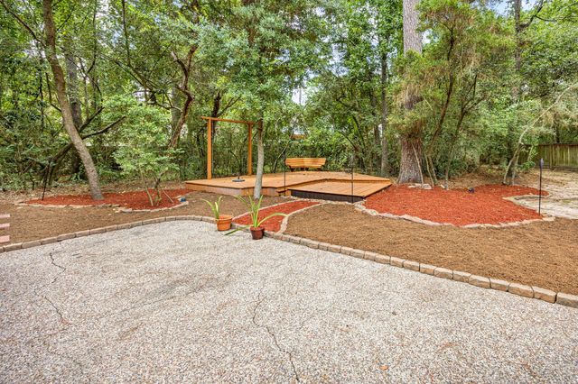 71 Pinepath Place, The Woodlands, TX 77381