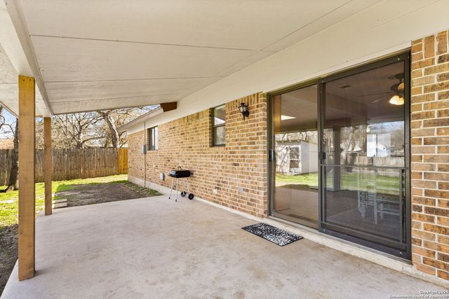 169 Woods End, New Braunfels, TX 78130