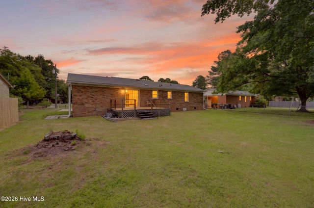 2544 Lynn Loop, Winterville, NC 28590