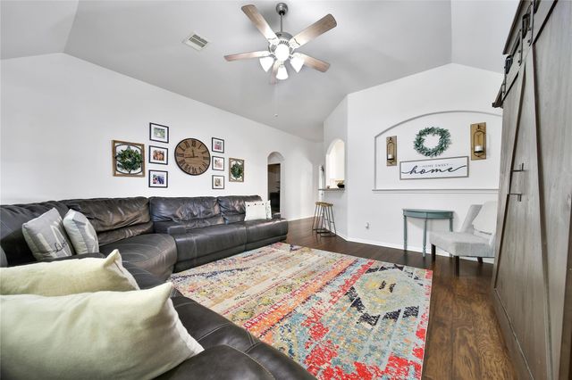 1279 Pinto Pass, Alvin, TX 77511
