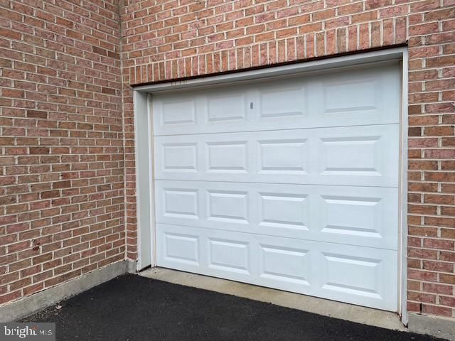 12108 GARDEN GROVE CIR #203, Fairfax, VA 22030